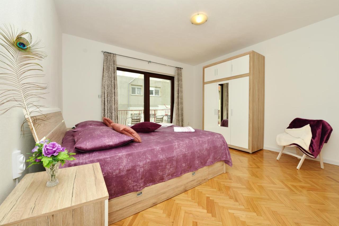 Apartmani Ivan Kaštela Exteriör bild
