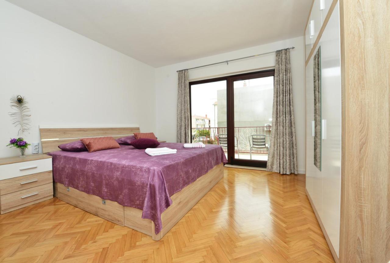 Apartmani Ivan Kaštela Exteriör bild